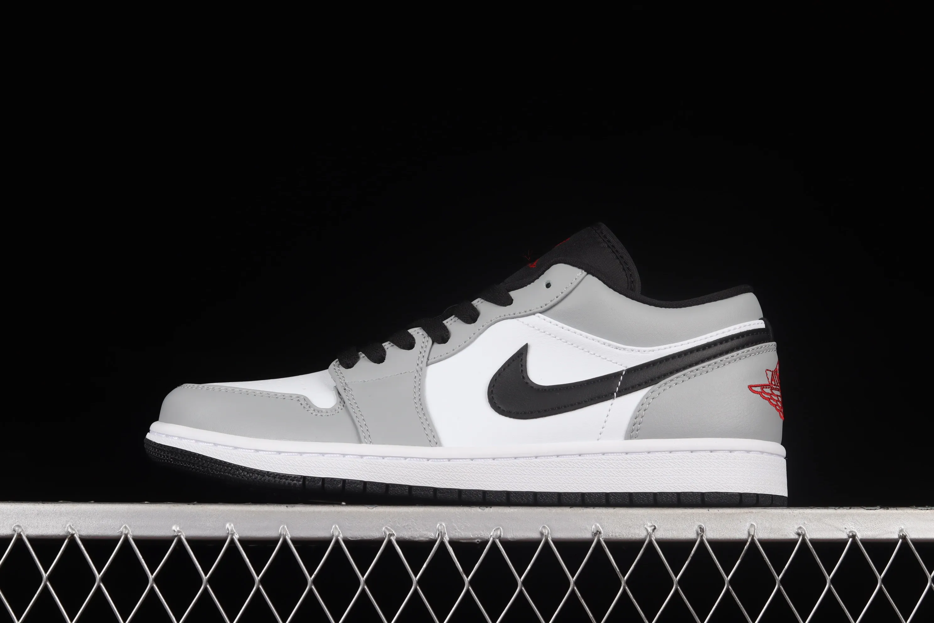 All categories Air Jordan Jordan series basketball shoes Air Jordan 1 Low G version pure original Air Jordan 1 Low "Light Smoke Grey" AJ1 Joe 1 Little Dior Smoke Gray 553558-030